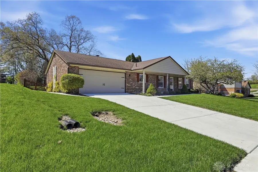 837 Santa Monica Avenue, Springfield, OH 45503 - #2