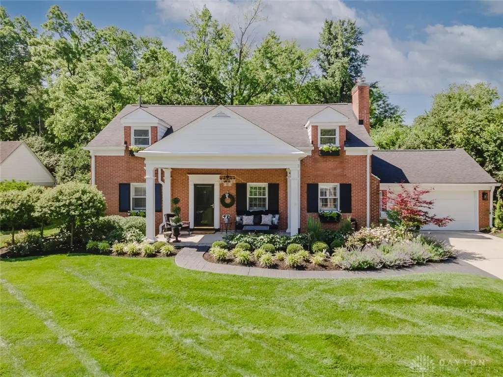26 E Thruston Boulevard, Oakwood, OH 45409 - #1