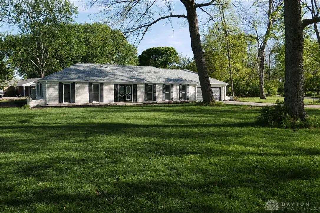 725 Hickory Hollow, Troy, OH 45373 - #1