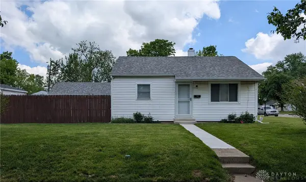 102 Allen Place, West Carrollton, OH 45449