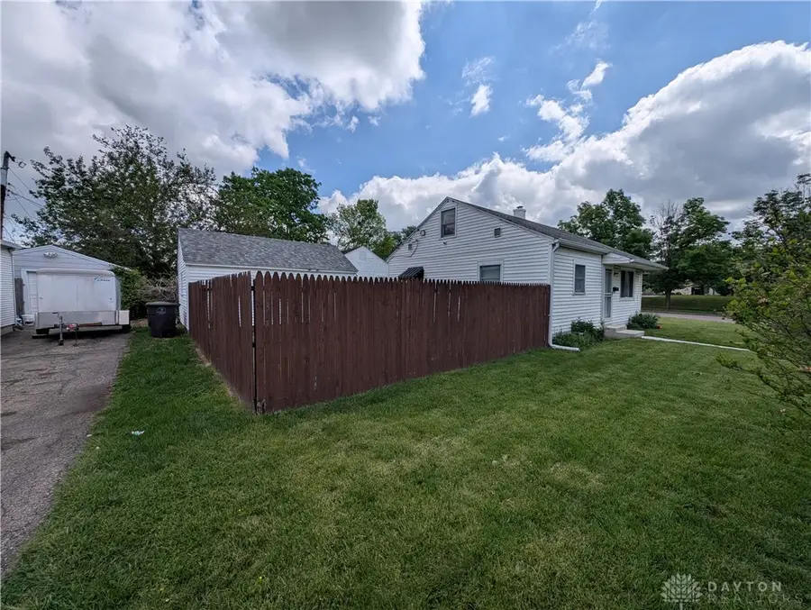 102 Allen Place, West Carrollton, OH 45449 - #2