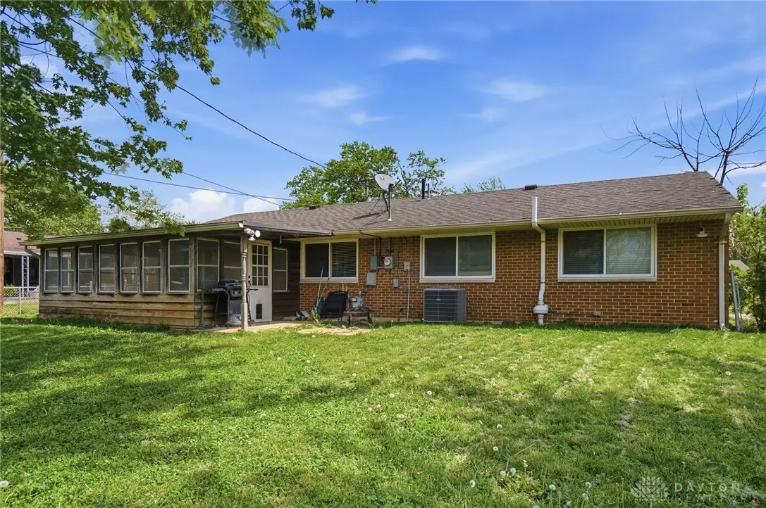 6629 Hubbard Drive, Huber Heights, OH 45424 - #1