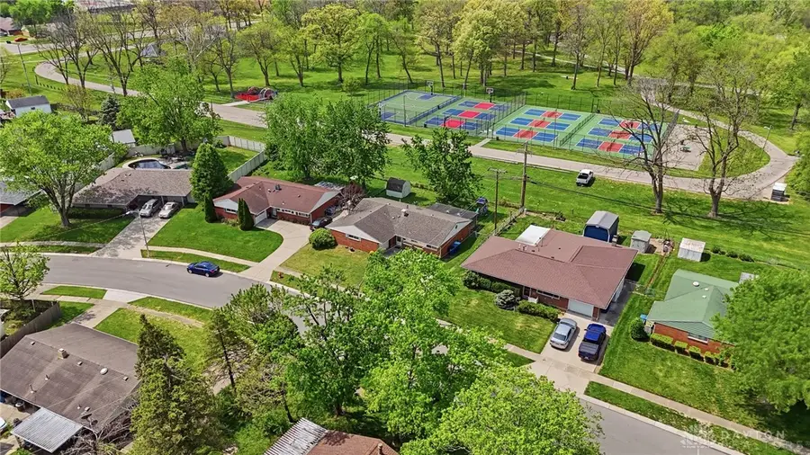 6629 Hubbard Drive, Huber Heights, OH 45424 - #3