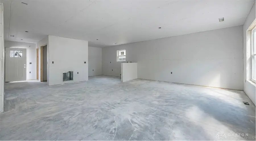 137 Pebble Creek Drive, Eaton, OH 45320 - #3