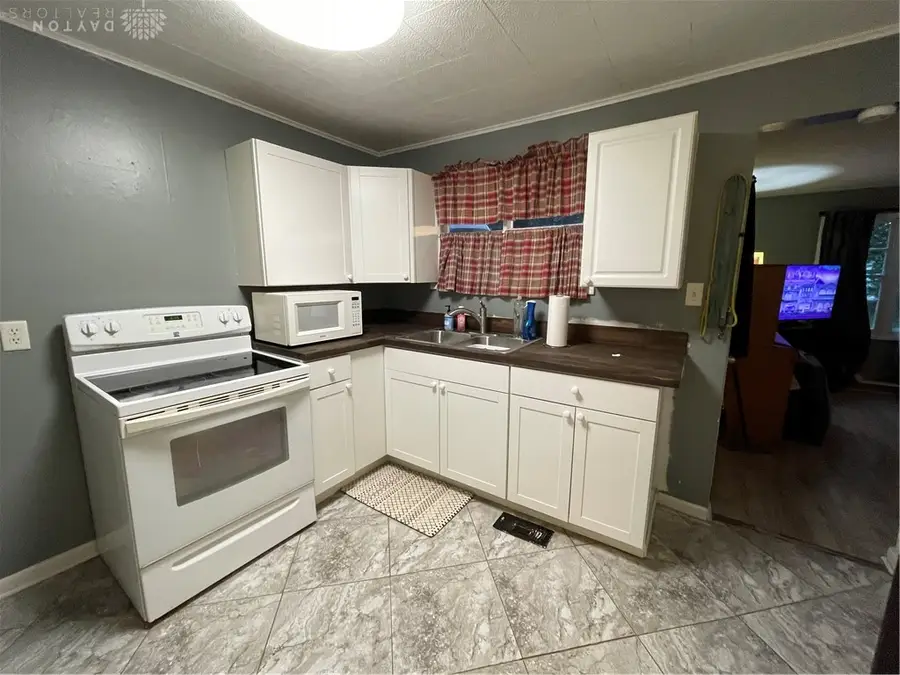 6967 Sennett, Harrison, OH 45414 - #2