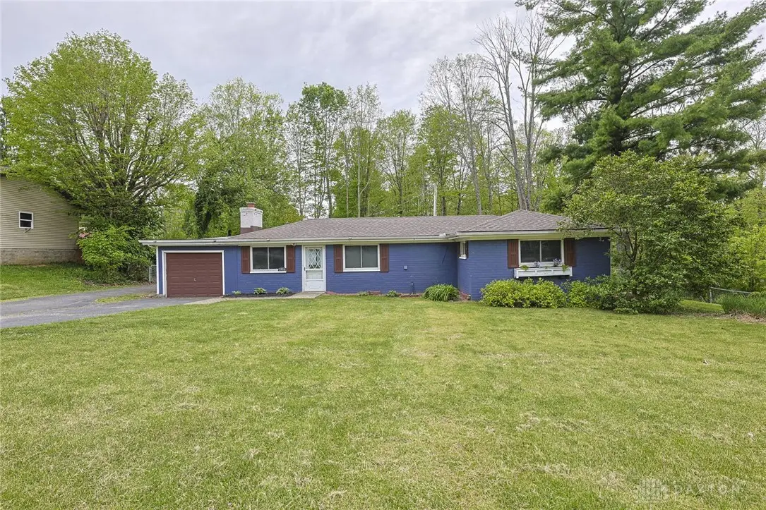 2855 Bahns Drive, Beavercreek, OH 45434 - #1