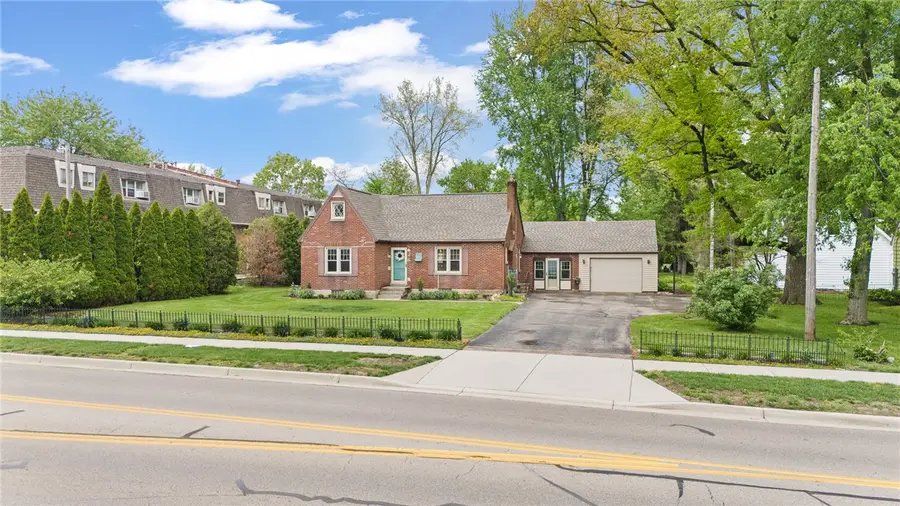 1505 Mckaig Avenue, Troy, OH 45373 - #2