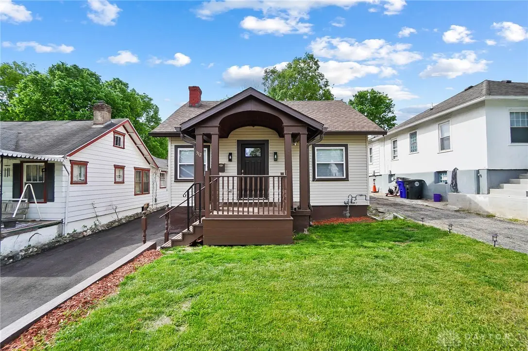 312 E Maplewood Avenue, Dayton, OH 45405 - #1