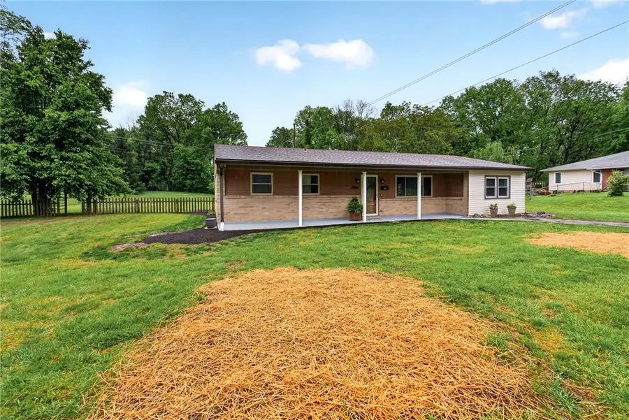 3964 Barnett Drive, Bellbrook, OH 45305 - #3