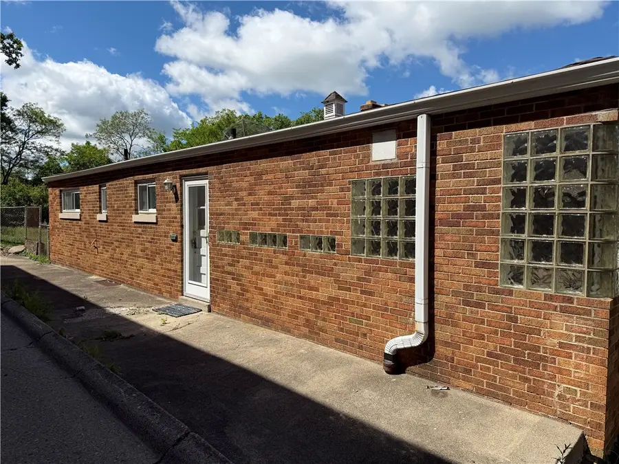 4107 W 8th Street, Cincinnati, OH 45205 - #2