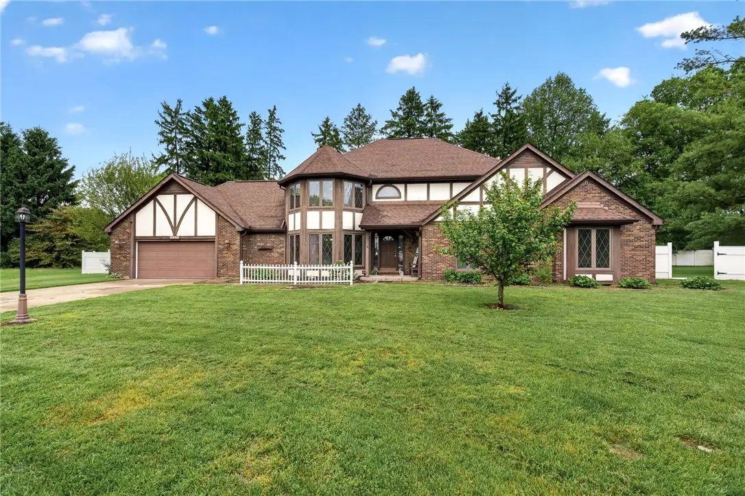 6870 Rosebud Way, Clayton, OH 45415 - #1