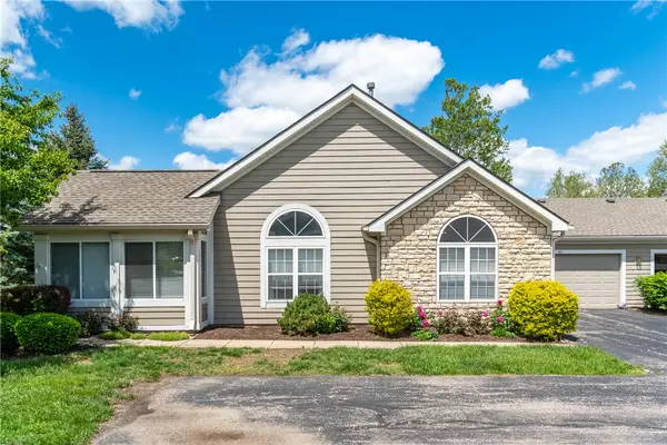 184 Edinburgh, Centerville, OH 45458