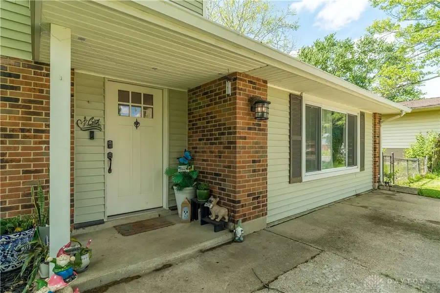 5223 Hahn Avenue, Fairborn, OH 45324 - #3