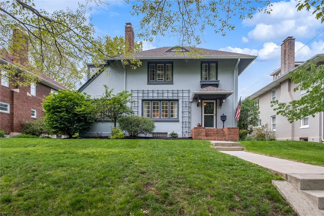 230 Volusia Avenue, Oakwood, OH 45409 - #1
