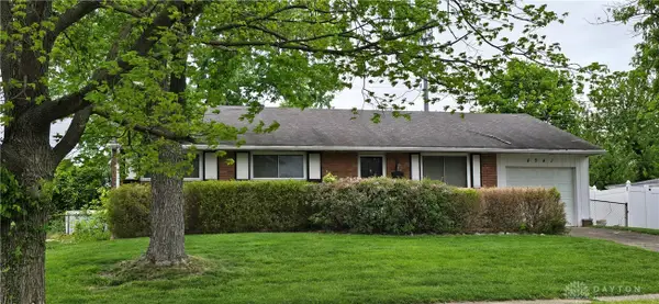 4941 Bayside Drive, Riverside, OH 45431
