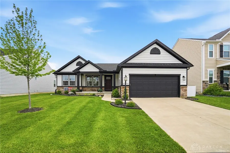 1200 Scarlet Oak Drive, Tipp City, OH 45371 - #2