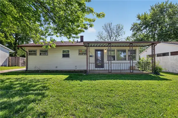 4176 Mapleleaf Drive, Dayton, OH 45416