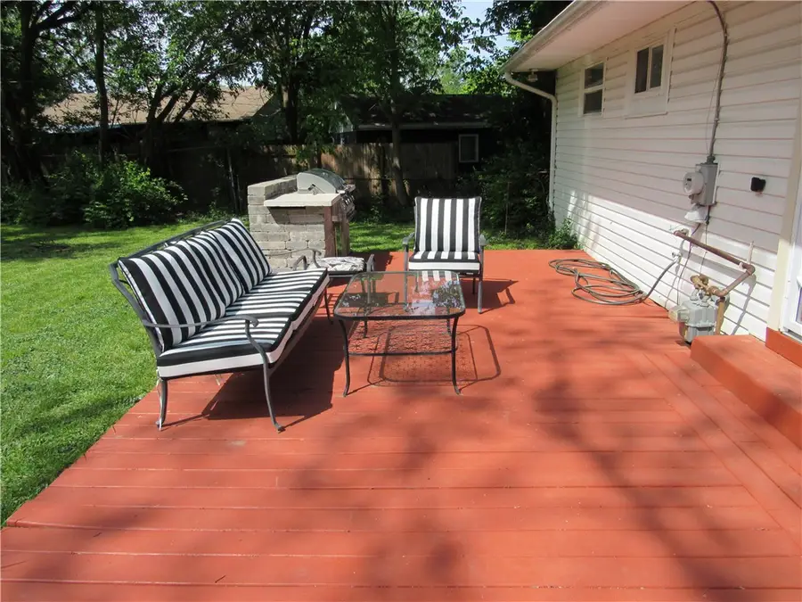 4214 Otis Drive, Fort McKinley, OH 45416 - #2
