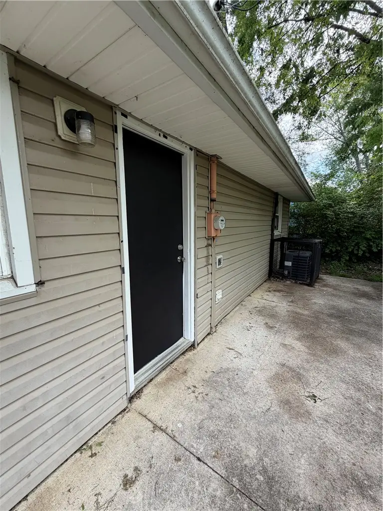 4636 W Hillcrest Avenue, Dayton, OH 45406 - #3