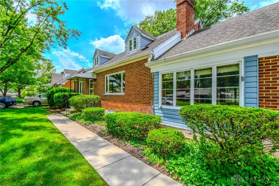 3919 Strathmoor Drive, Kettering, OH 45429 - #3