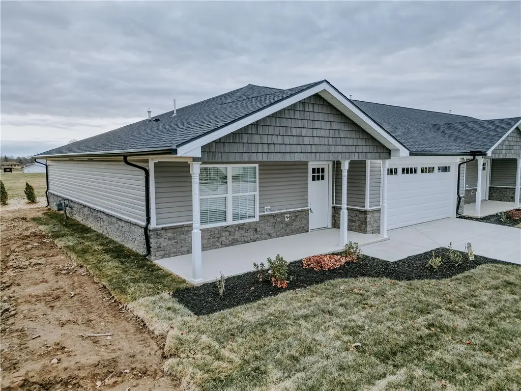 4528 W Ridgewood Road, Springfield, OH 45503 - #1