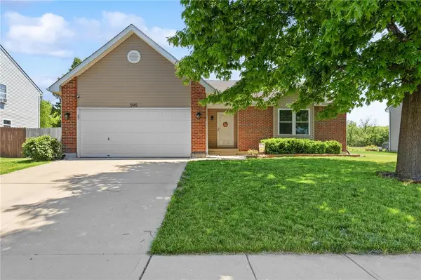 590 Chapelgate Drive, Fairborn, OH 45324