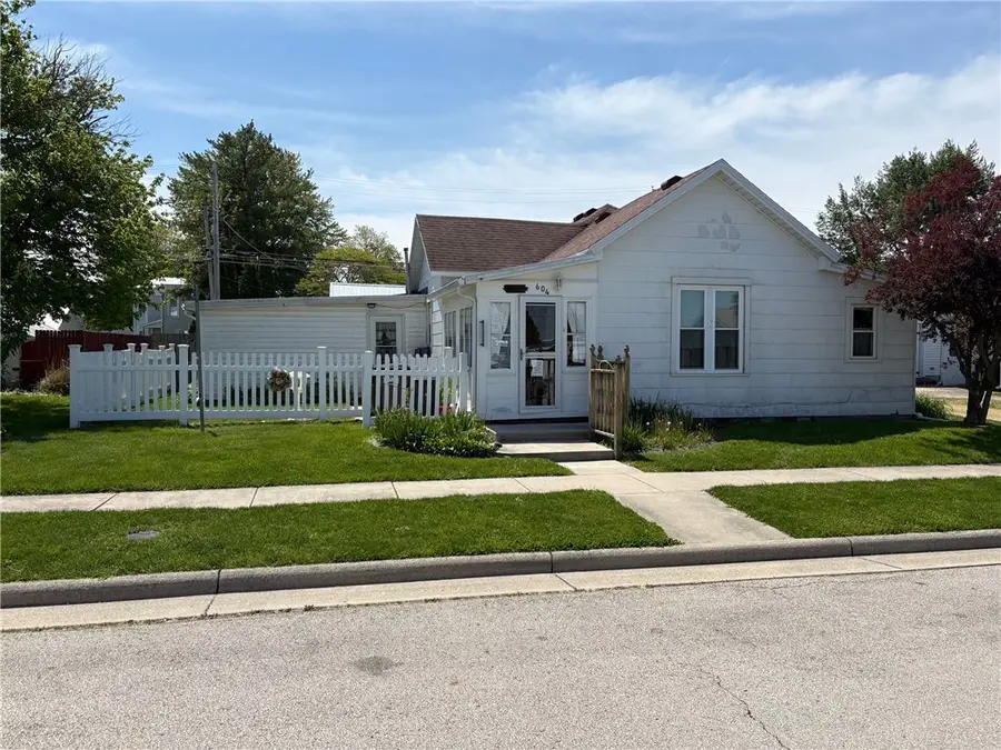 604 W George Street, Arcanum, OH 45304 - #2