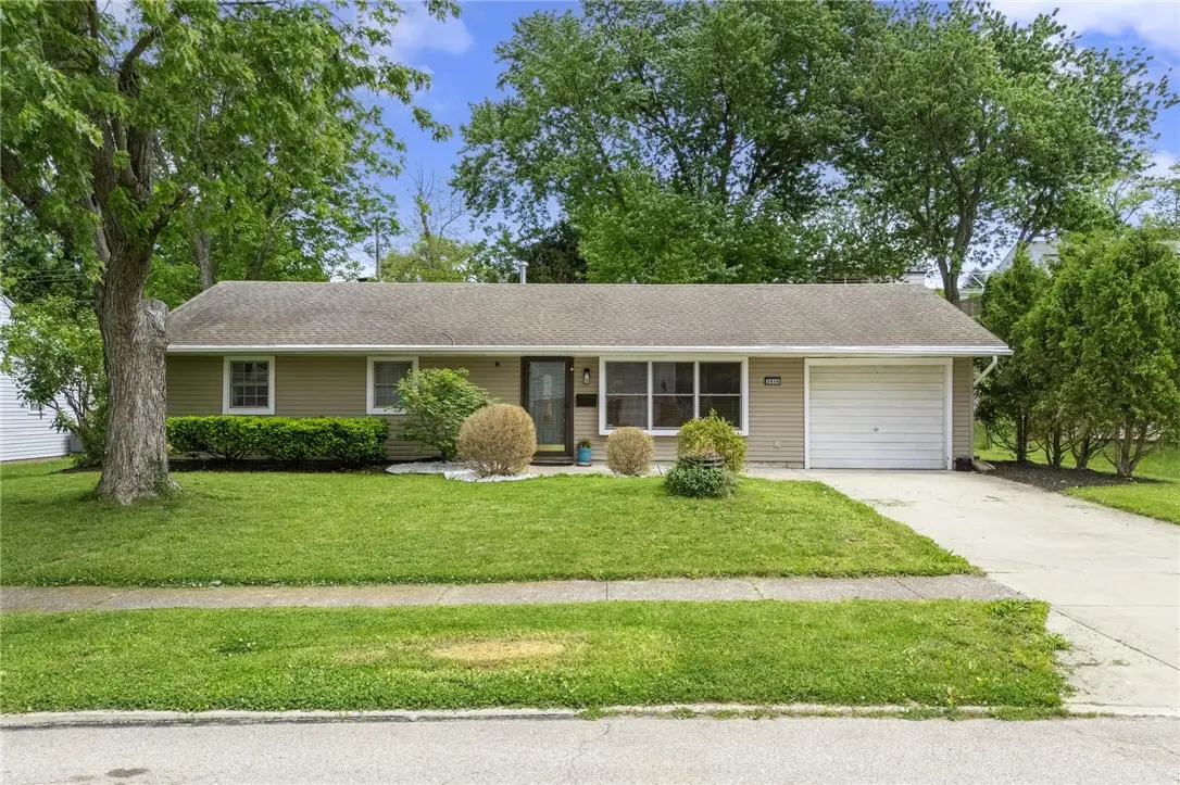 2816 Blackhawk Road, Kettering, OH 45420 - #1