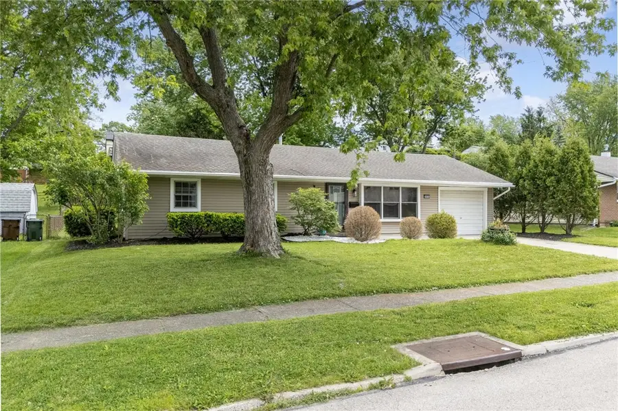 2816 Blackhawk Road, Kettering, OH 45420 - #3