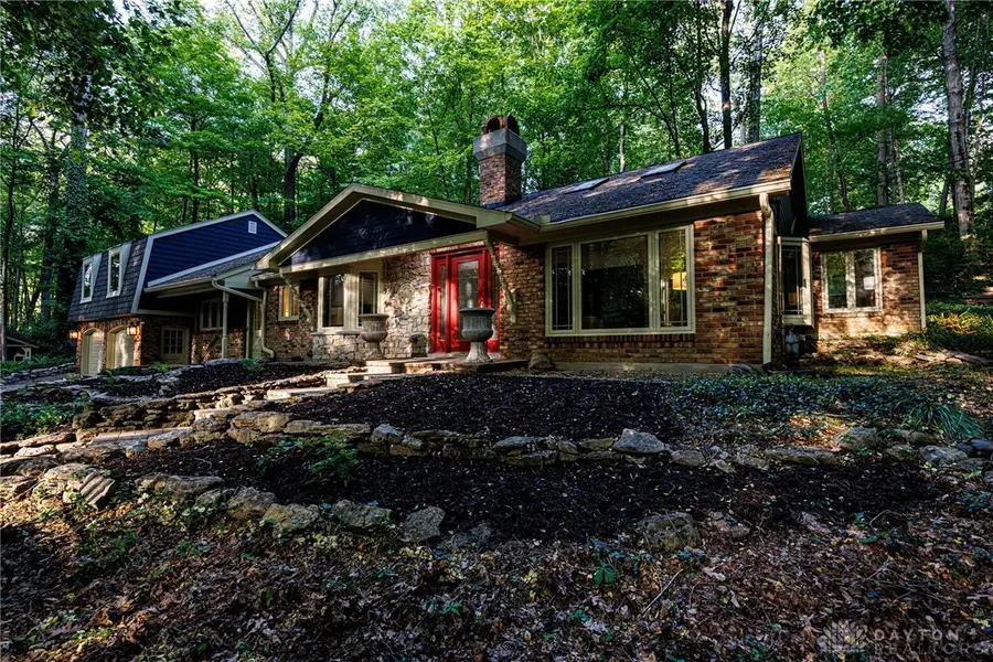 229 Colonial Lane, Washington, OH 45429 - #2