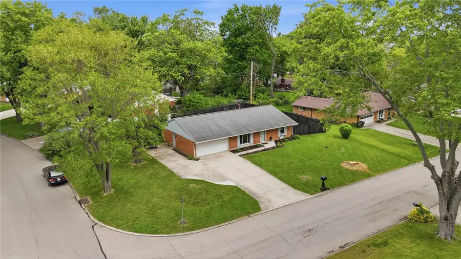 2271 Mission Lane, Bellbrook, OH 45305 - #2