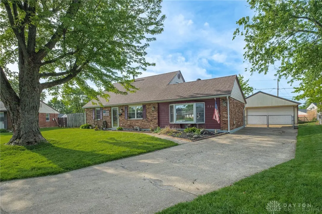 7718 Redbank Lane, Huber Heights, OH 45424 - #1