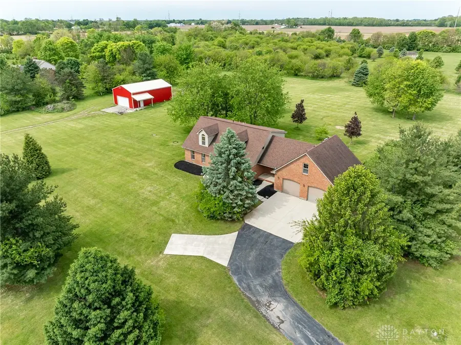 9981 Ridge Acres Lane, Union, OH 45322 - #2