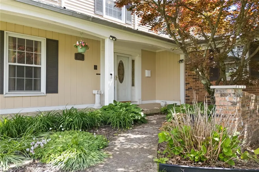 2196 Red Rock Drive, Beavercreek, OH 45431 - #2