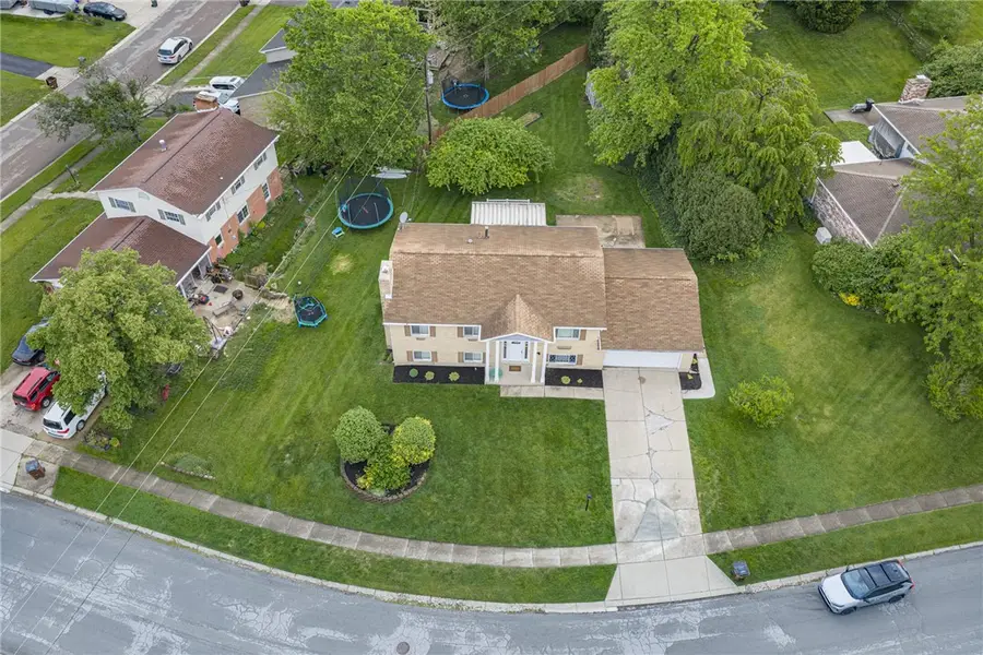 812 Twin Oaks Drive, Riverside, OH 45431 - #2