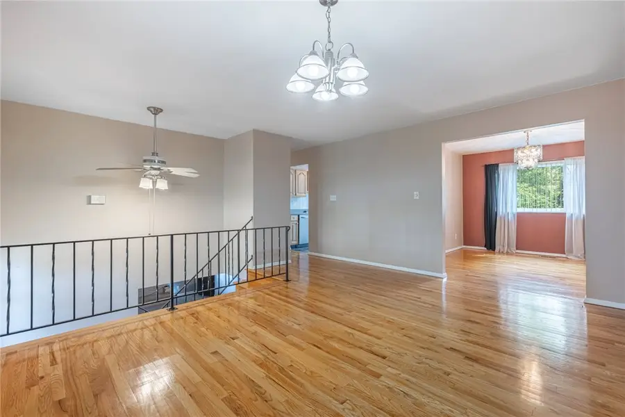 812 Twin Oaks Drive, Riverside, OH 45431 - #3