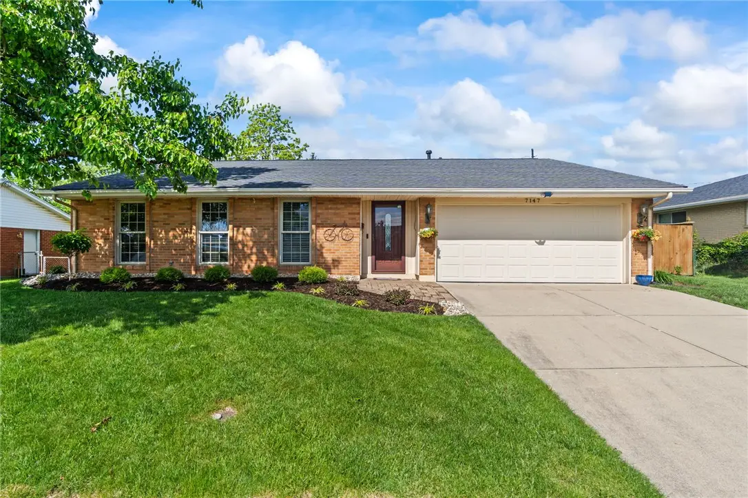 7147 Chadbourne Drive, Huber Heights, OH 45424 - #1