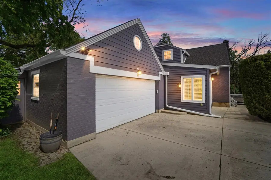 24 Peach Orchard Road, Oakwood, OH 45419 - #2