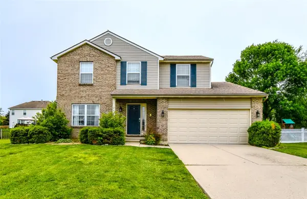 2005 Clearstream Way, Englewood, OH 45315