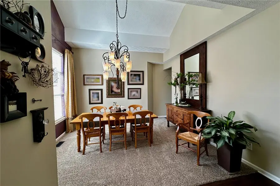 441 Maple Springs Drive, Dayton, OH 45458 - #3