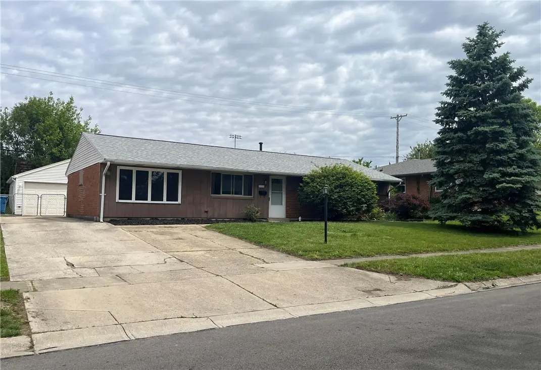 4957 Chesham Drive, Dayton, OH 45424 - #1