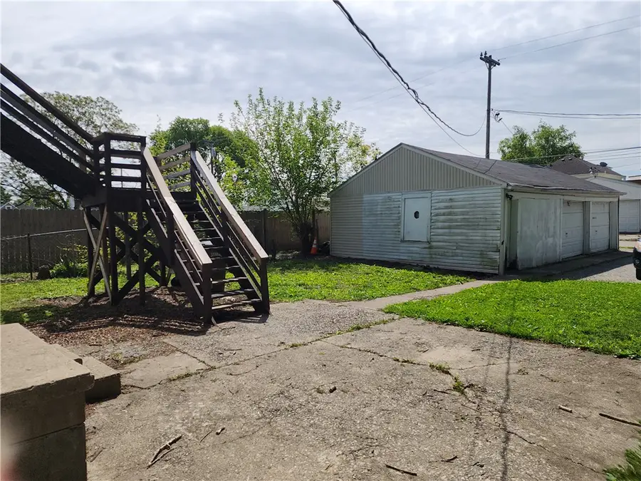 1023 W North Street, Piqua, OH 45356 - #2