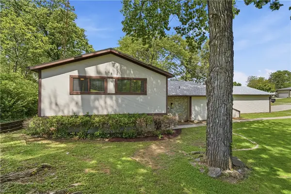 2116 Tullis Drive, Middletown, OH 45042