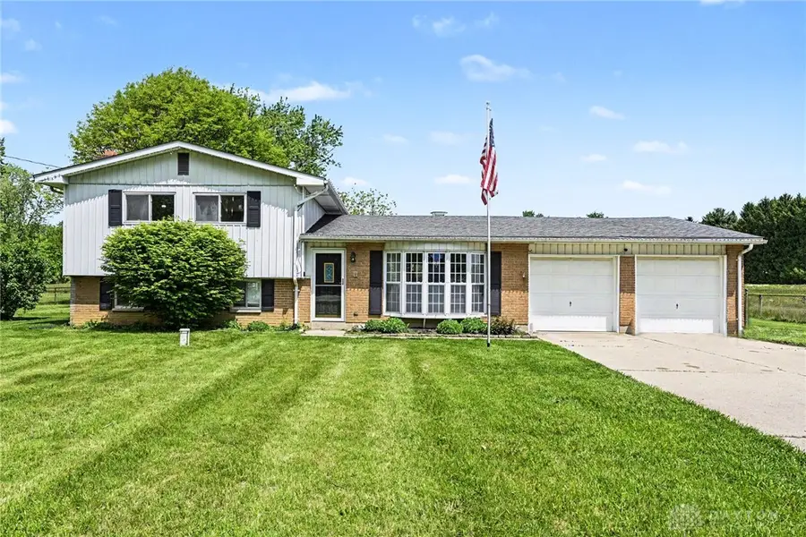 5884 Troy Road, Springfield, OH 45502 - #2