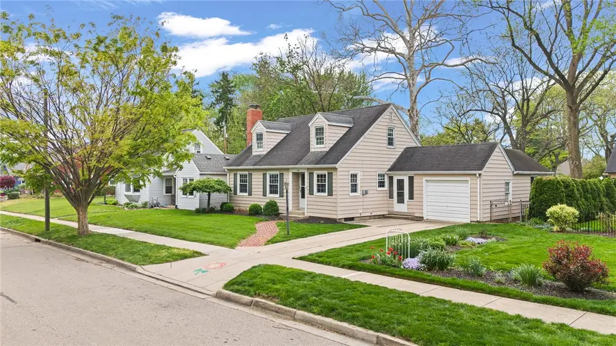 546 Horton Avenue, Tipp City, OH 45371 - #3