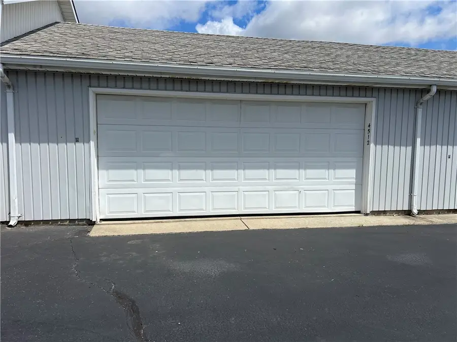 4512 E Ridgewood Road, Springfield, OH 45503 - #3