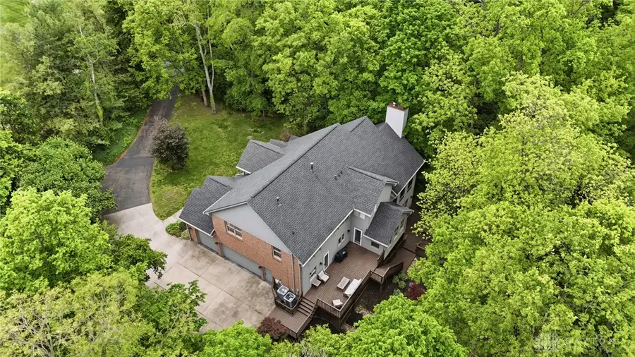 2570 River Bend Drive, Sugarcreek, OH 45370 - #3