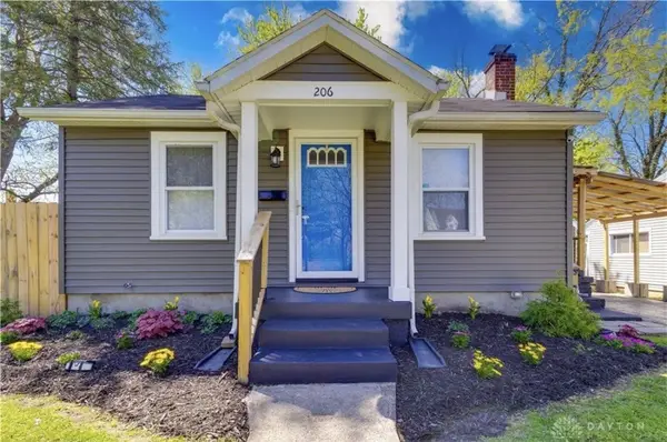 206 E Worley Avenue, Trotwood, OH 45426