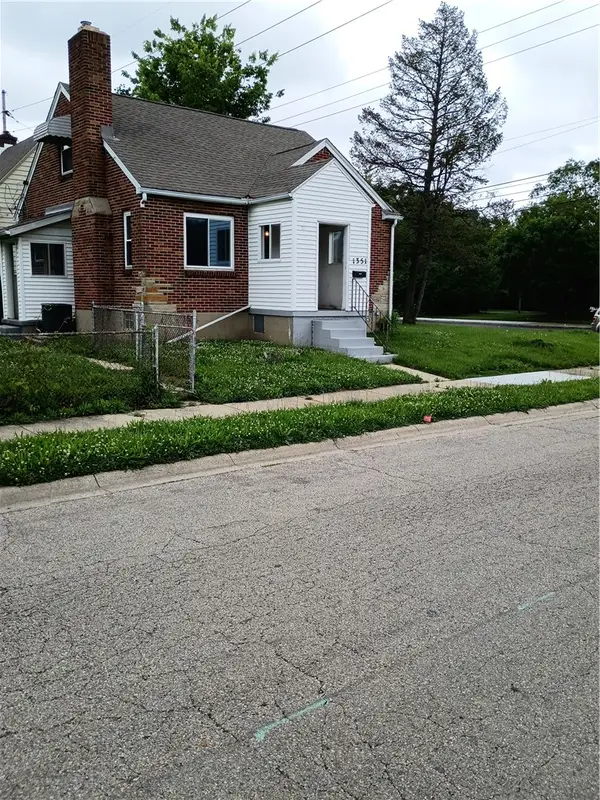 1351 Oakdale Avenue, Dayton, OH 45420