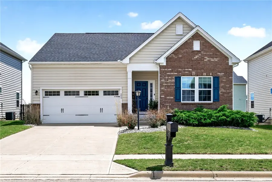 224 Regatta Park Drive, Fairborn, OH 45324 - #2